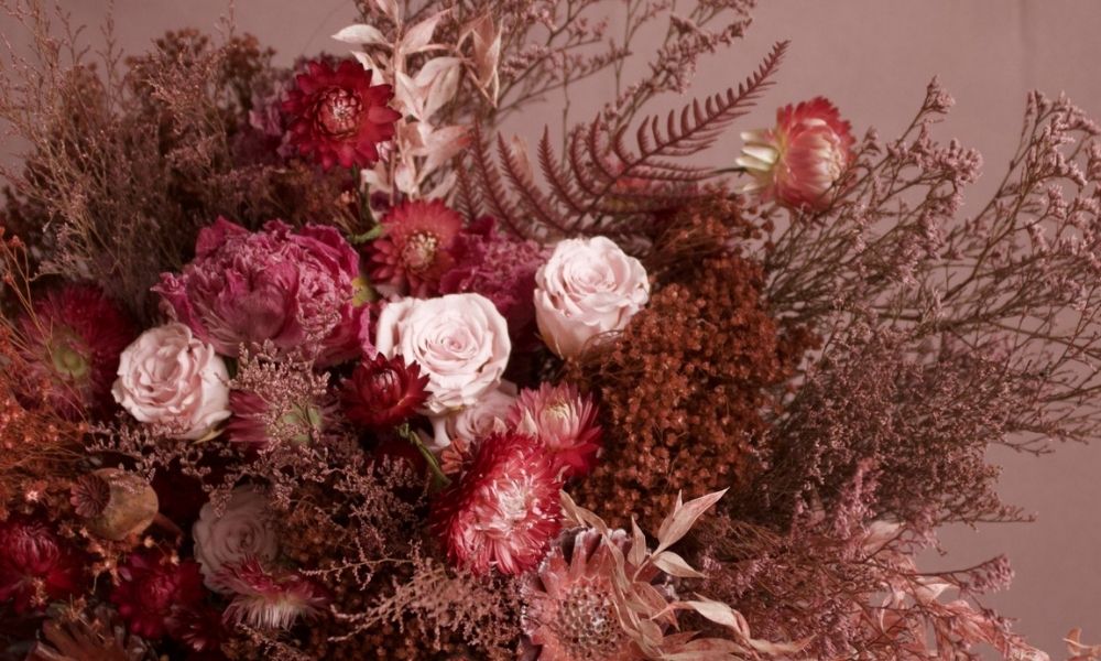 Dried Flowers vs. Preserved Flowers: What's the Difference?