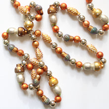 Load image into Gallery viewer, Garland - Glass Mushrooms 6&#39;
