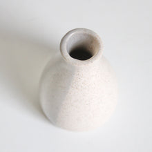 Load image into Gallery viewer, Allium Vase
