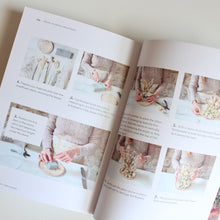 Load image into Gallery viewer, Dried Flowers: Techniques &amp; Ideas for the Modern Home
