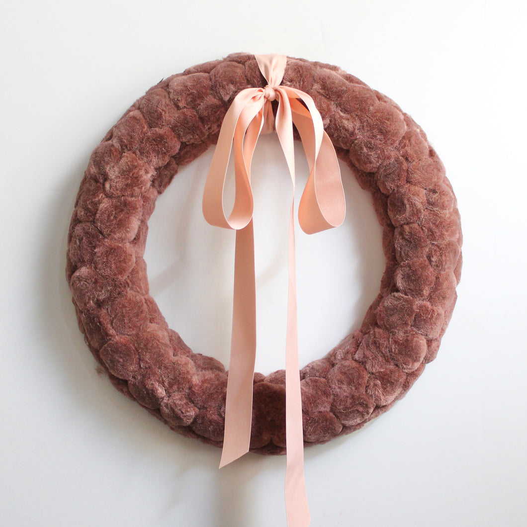 In Mauve Wreath 18