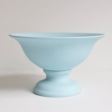 Load image into Gallery viewer, Footed Vaso
