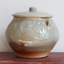 Load image into Gallery viewer, Nuka Jar Low
