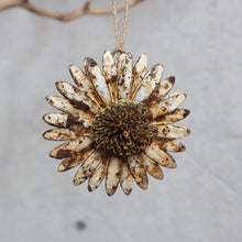 Load image into Gallery viewer, Ornament - Tin Flowers
