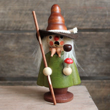 Load image into Gallery viewer, Woodland Smoker - German
