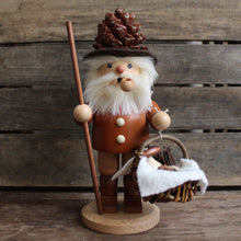 Load image into Gallery viewer, Woodland Smoker - German
