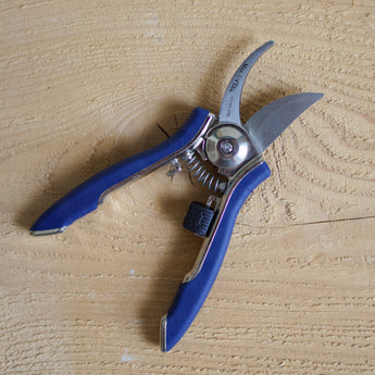 Dramm Compact Pruner